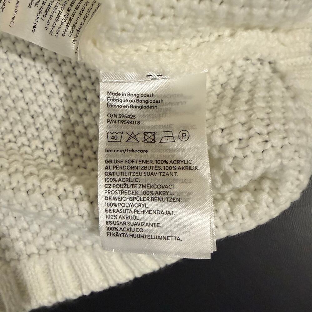 Women's Divided H&M white cropped cable knit sweater puff sleeves medium - Picture 6 of 7